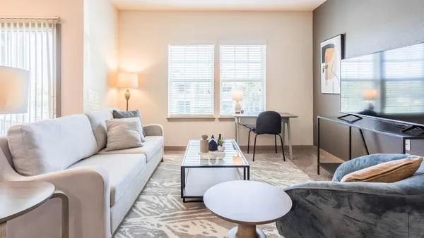 Rent Oakleaf Plantation #0925 in Jacksonville, FL - Landing
