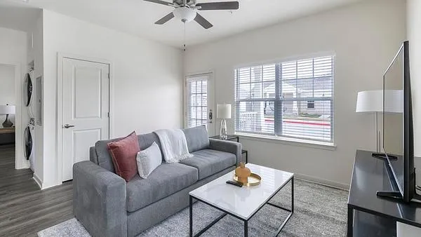 Rent Wayfare - Cibolo Hills #3101 in Fort Worth, TX - Landing