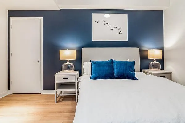Rent Mode #418S in Chicago, IL - Landing