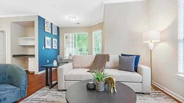 Rent Ashborough Apartments #5436-201 in Raleigh, NC - Landing