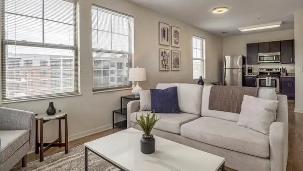 Rent Spectrum Apartments #301 in Richmond, VA - Landing
