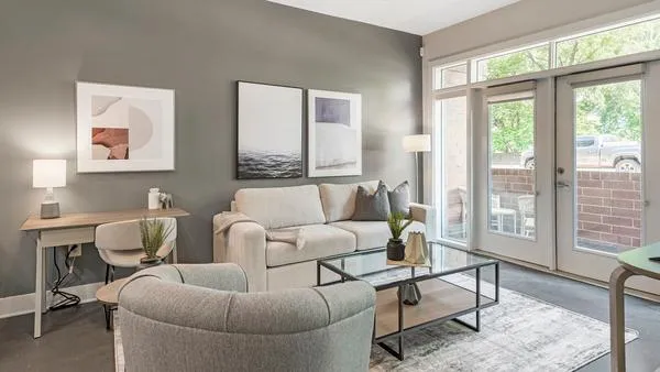 Rent Mercury No Da #121 in Charlotte, NC - Landing