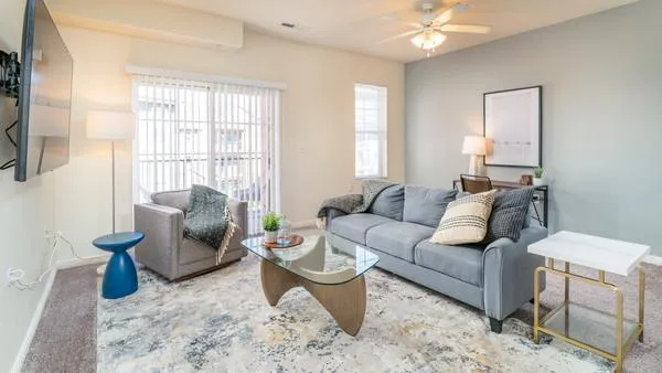 Rent Viewpointe #C303 in Pleasant Grove, UT - Landing