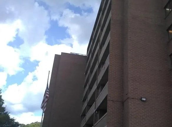 Hazelwood Towers Apartments - 111 Tecumseh St - Pittsburgh, PA Apartments for Rent