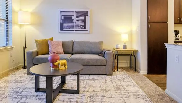 Rent Haven at Main #1532 in Houston, TX - Landing