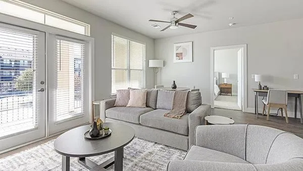 Rent Bellrock Market Station #2201 in Katy, TX - Landing