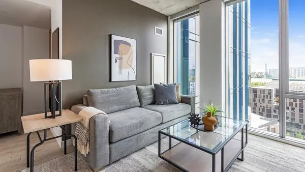 Rent 5 MLK #1320 in Portland, OR - Landing