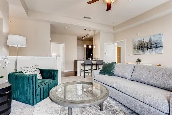 Rent Waterford at Southlands #28206 in Aurora, CO - Landing