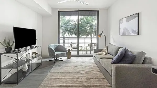 Rent Caoba Miami Worldcenter #CMW-0214 in Miami, FL - Landing