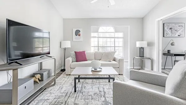 Rent Arbors River Oaks Apartment Homes # in Memphis, TN - Landing