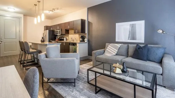 Rent Haven Lake Highlands #4146 in Dallas, TX - Landing