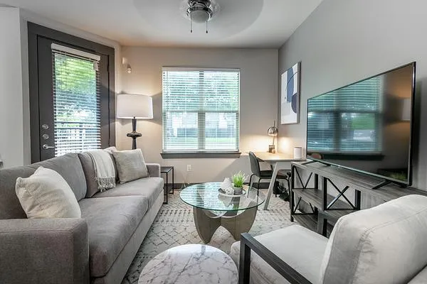 Rent Axis at Wycliff #123 in Dallas, TX - Landing