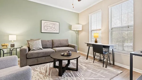 Rent Seasons at Westchase #09-207 in Tampa, FL - Landing