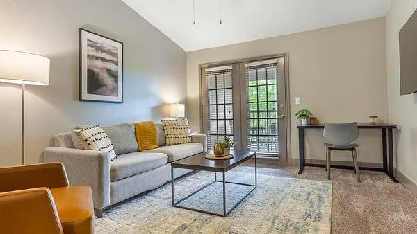 Rent Beck at Wells Branch #24-2434 in Austin, TX - Landing