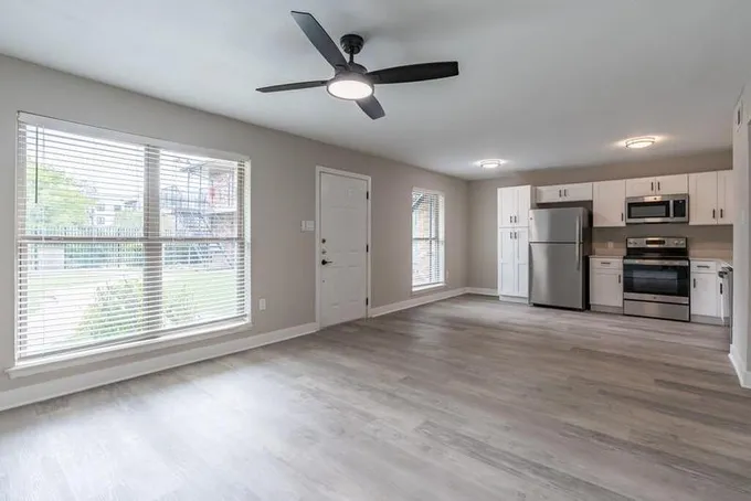 615 Elsbeth St #104, Dallas, TX 75208 for Rent