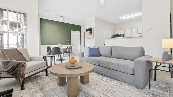 Rent Crowne at James Landing Apartments #44011C in Jamestown, NC - Landing