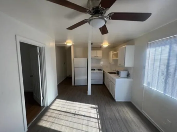 3400 Naomi Avenue for Rent