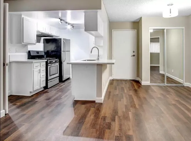 514 South Catalina Street for Rent