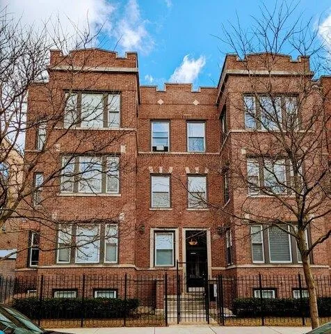 1 Bedroom 2 Bath In Chicago IL 60649 for Rent