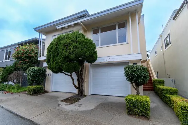 4 Bedroom 3 Bath In San Francisco CA 94131 for Rent
