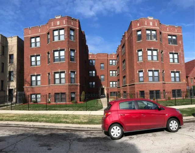 1 Bedroom 1 Bath In Chicago IL 60628 for Rent