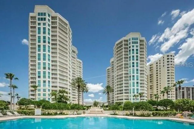 3 Bedroom 2.5 Bath In Clearwater FL 33767 for Rent
