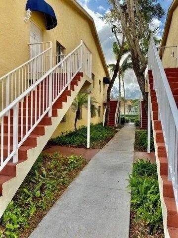 2 bedroom in Greenacres FL 33463 for Rent