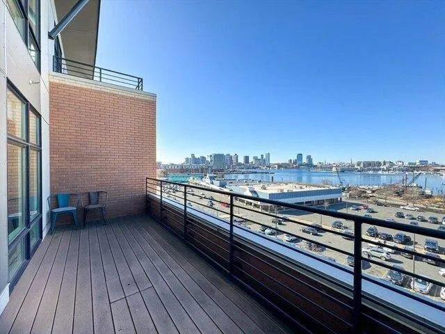 2 Bedroom 2 Bath In Boston MA 02128 for Rent