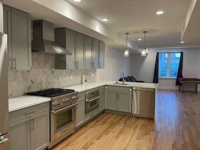 2 Bedroom 2 Bath In Boston MA 02135 for Rent