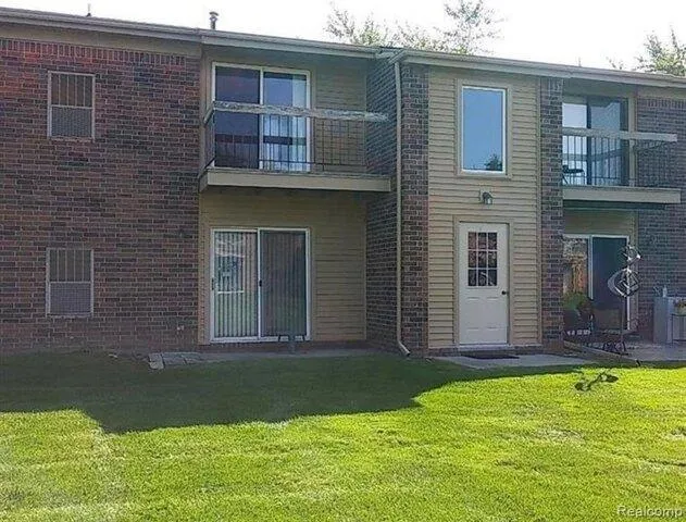 2 bedroom in Fraser MI 48026 for Rent