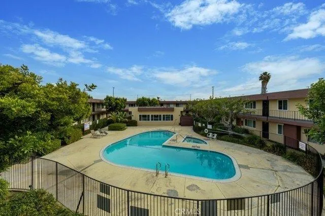 2 Bedroom 1 Bath In Long Beach CA 90807 for Rent