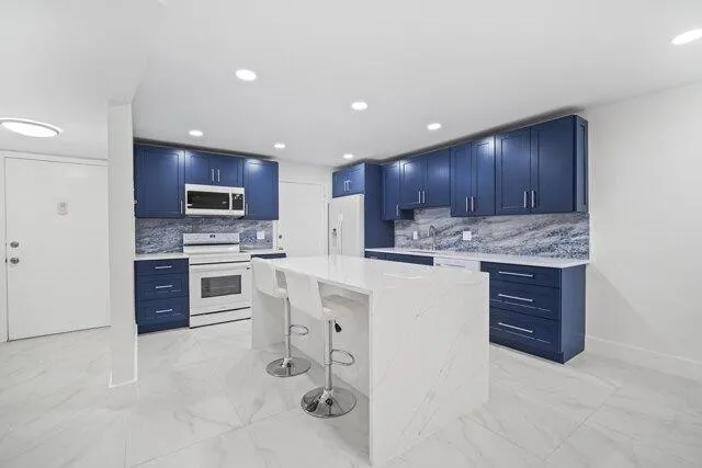 1 Bedroom 1.5 Bath In Boca Raton FL 33428 for Rent