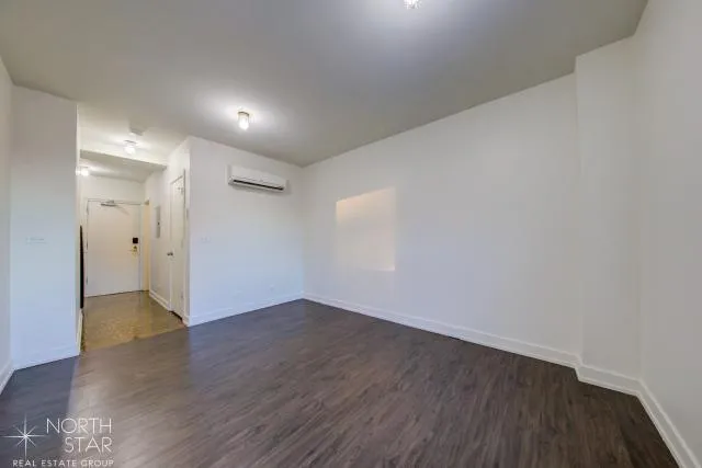 3 bedroom in Chicago IL 60640 for Rent