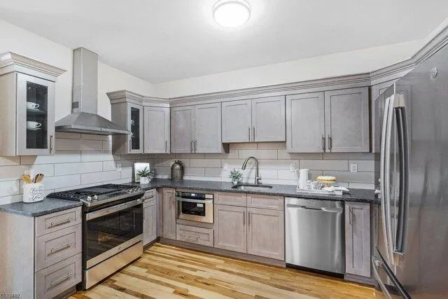 3 Bedroom 2.5 Bath In Westfield NJ 07027 for Rent