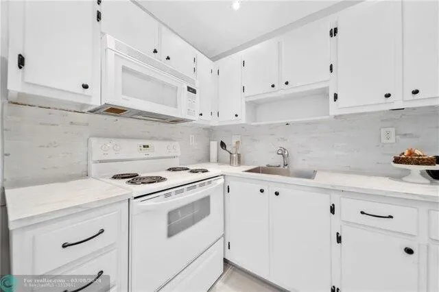 1 Bedroom 1 Bath In Oakland Park FL 33334 for Rent