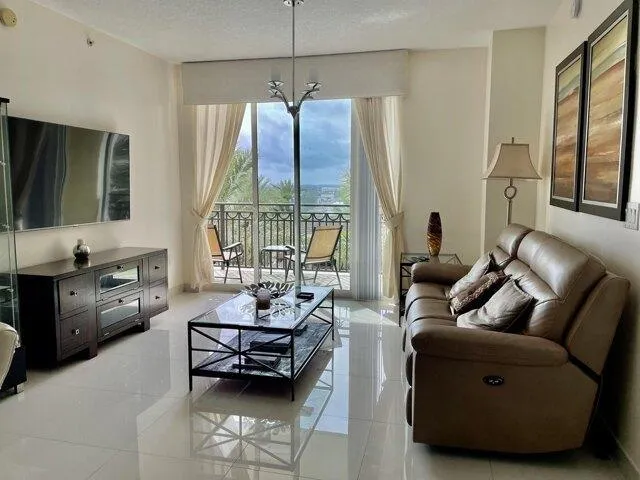 2 Bedroom 2 Bath In West Palm Beach FL 33401 for Rent