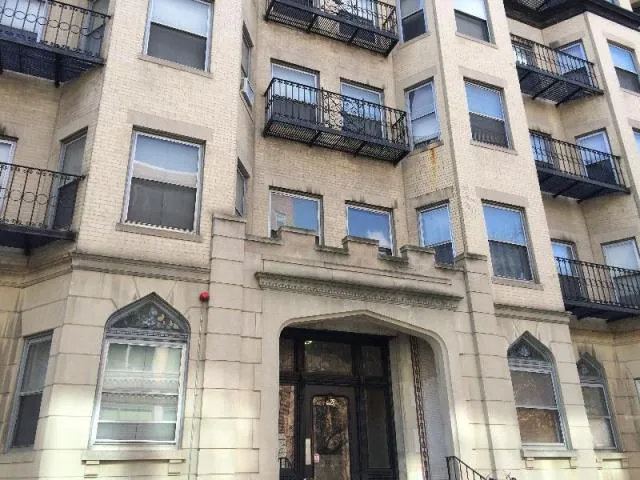 0 Bedroom 1 Bath In Boston MA 02115 for Rent