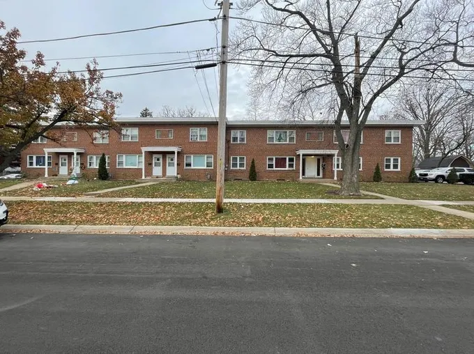 2736 Lauretta Pl, Highland Park, IL 60035 - MLS 11962257 for Rent