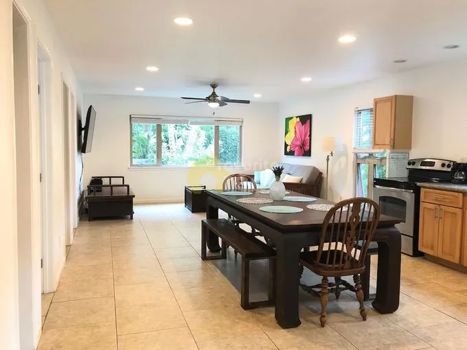 Haleiwa 2 bedrooms 1 bathroom home just steps from the beach for Rent
