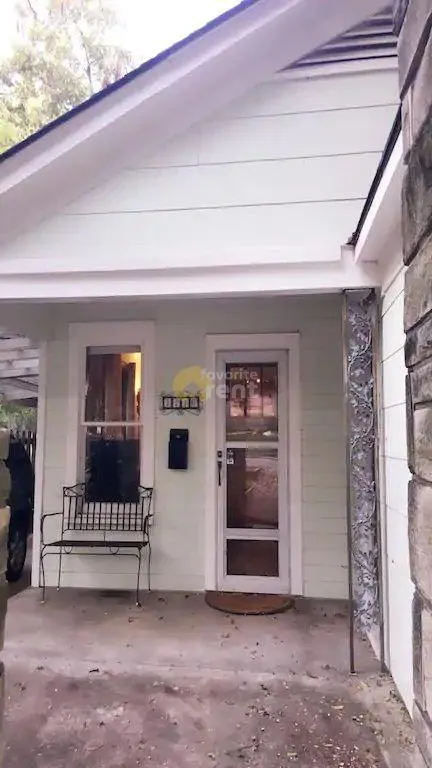 Travis Heights, Austin, 3 bedroom 2 bathroom house for Rent