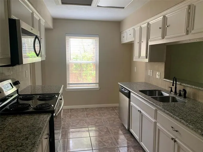 4115 Park Douglas Dr, Houston, TX 77084 for Rent