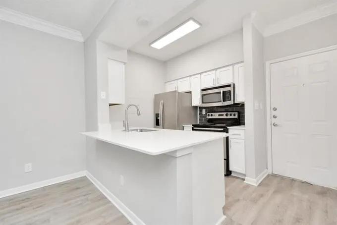 2300 Mc Cue Rd #475, Houston, TX 77056 for Rent