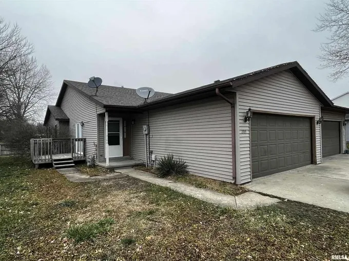 209 Wintergreen Drive, Chatham, IL 62629  623395627 for Rent