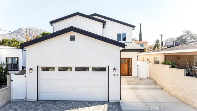 10630 Langmuir Avenue, Sunland, CA 91040 for Rent