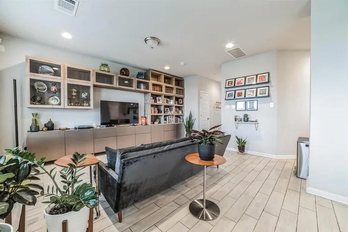 405 Unforgiven LN Jarrell TX 76537 for Rent