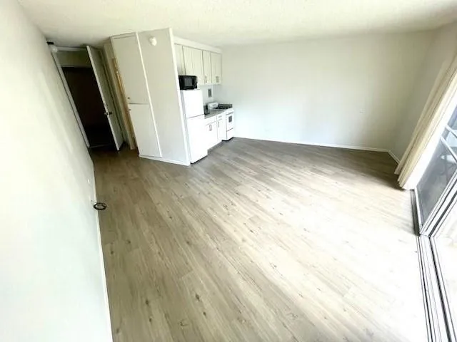 Holiday Village 308 - Studio 1 bath Holiday Village 308 for Rent