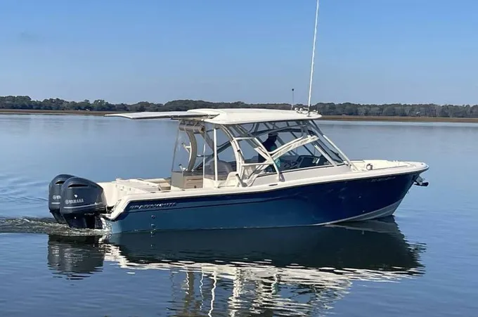 2020 Grady-White Freedom 285 for Sale