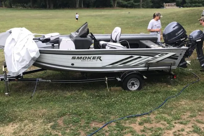 2020 Smoker Craft Pro angler for Sale