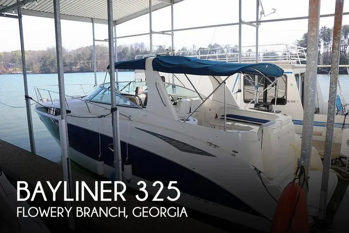 Bayliner 325 Express Cruisers 2005 for Sale