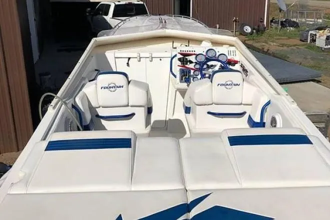 2004 Fountain 42 Executioner for Sale